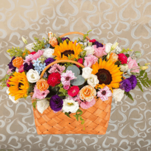 סידור פרחים גדול בכלי מיוחד